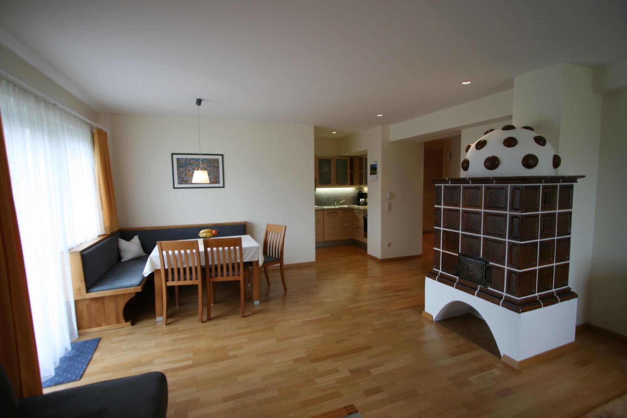 Aparthotel Tritscher Schladming Bagian luar foto